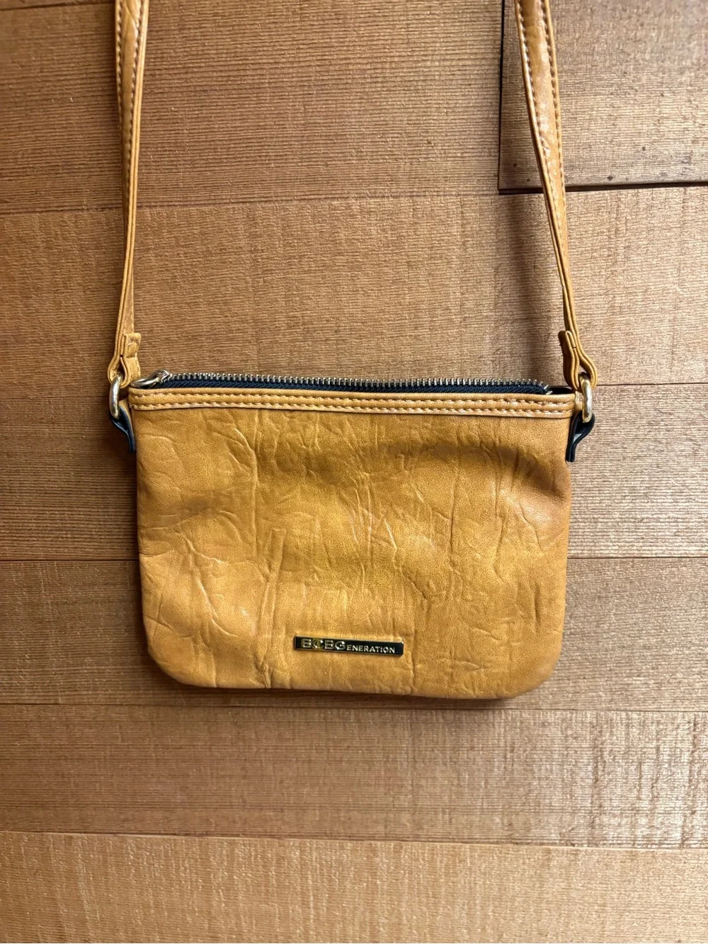 BCBG Generation Mustard Yellow Crossbody Bag Textured Zip Top Purse